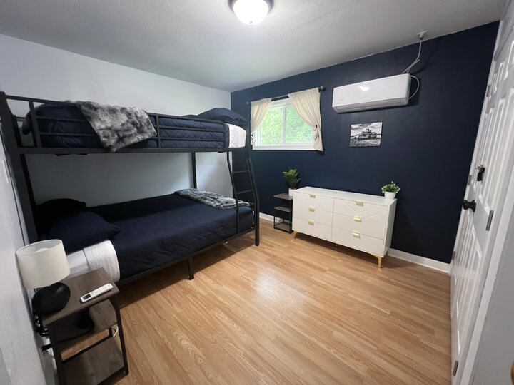 House in Saint Robert, US