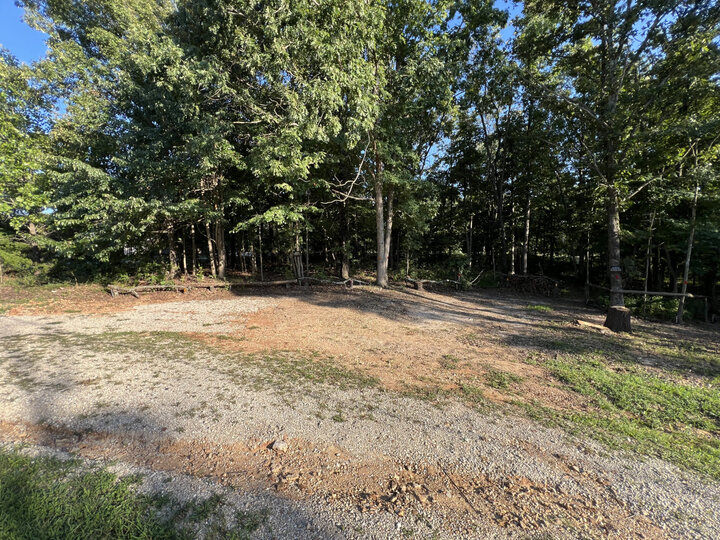 House in Saint Robert, US