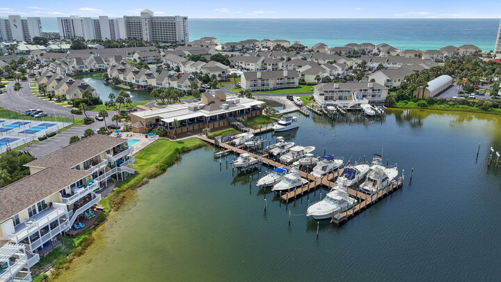 Condo in Destin, US