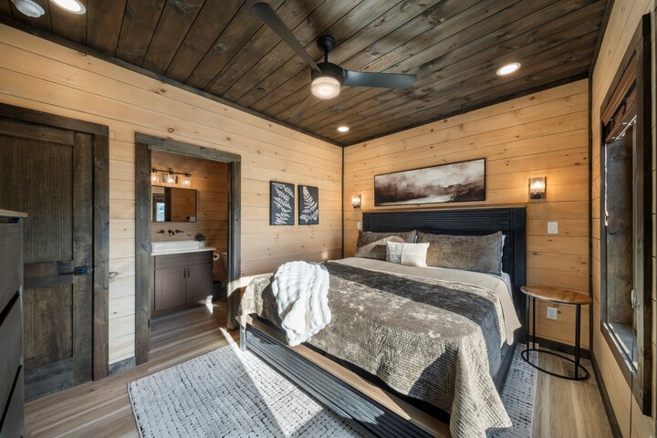 Cabin in Pigeon Forge, US