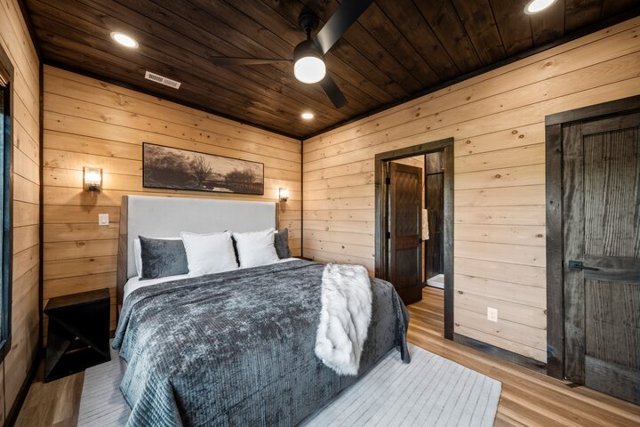 Cabin in Pigeon Forge, US