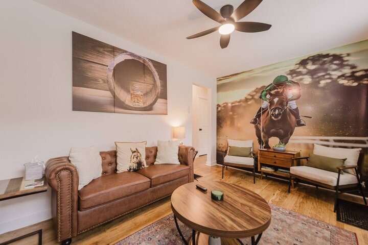 Bungalow in Louisville, US