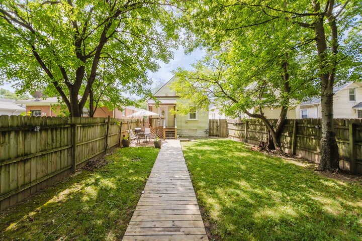 Bungalow in Louisville, US