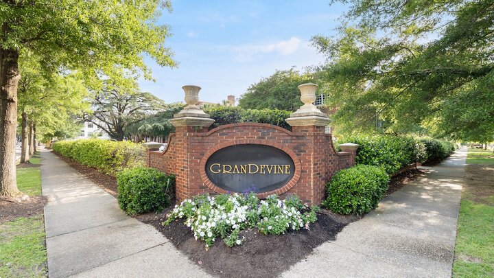 Rental unit in Columbia, US