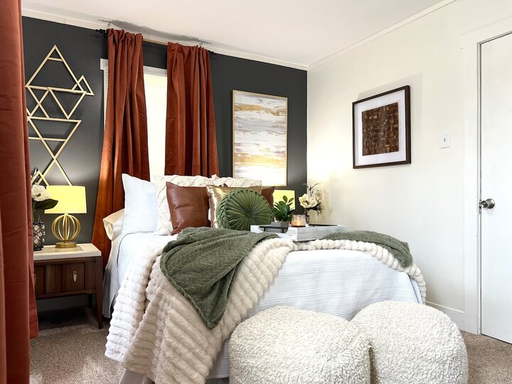 Home in Englewood, US