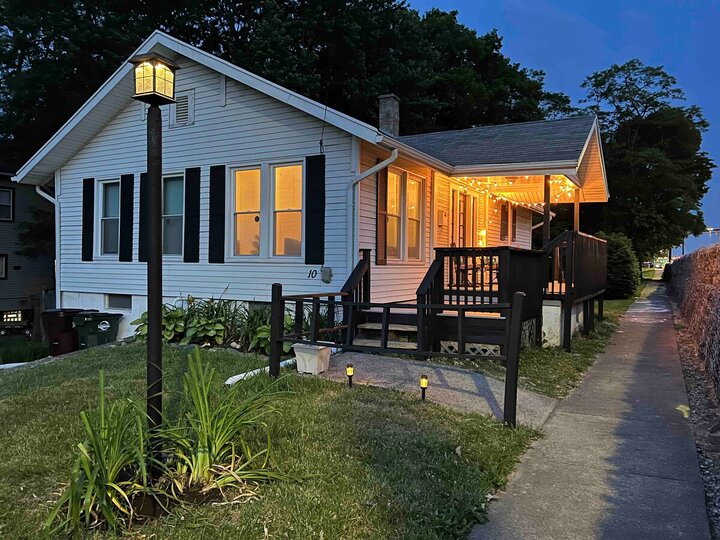 Home in Englewood, US