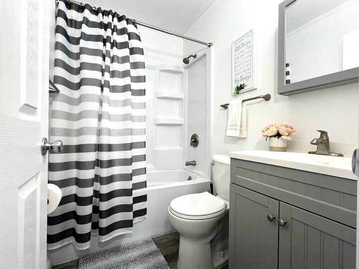 Home in Englewood, US