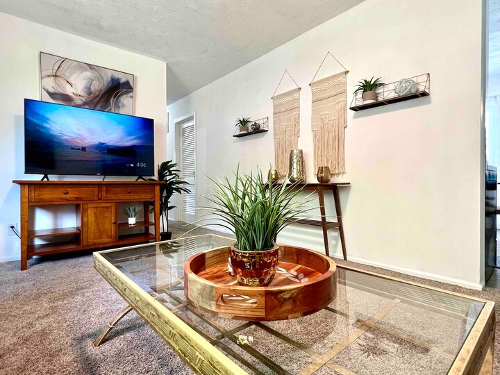 Home in Englewood, US