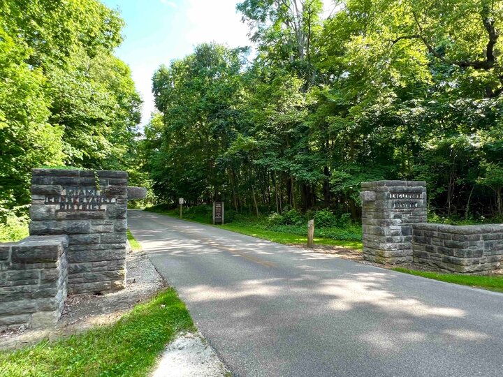 Cottage in Englewood, US