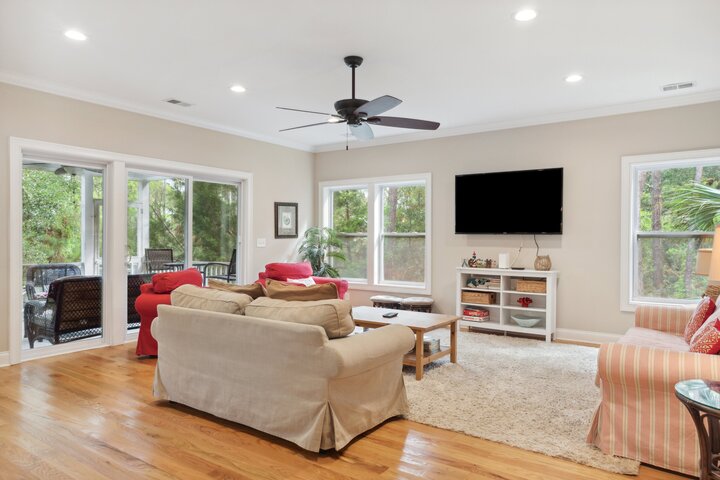 House in Folly Beach, US