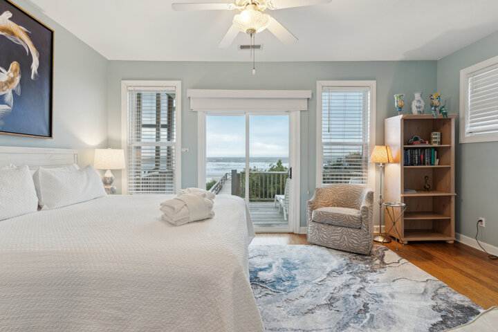 House in Folly Beach, US