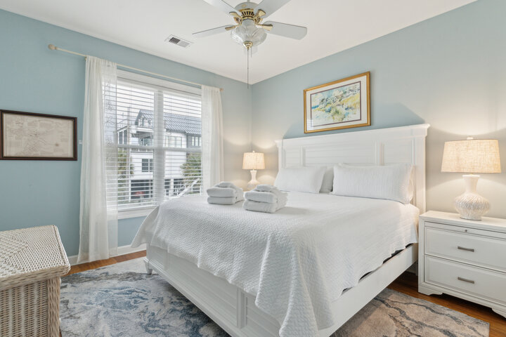 House in Folly Beach, US