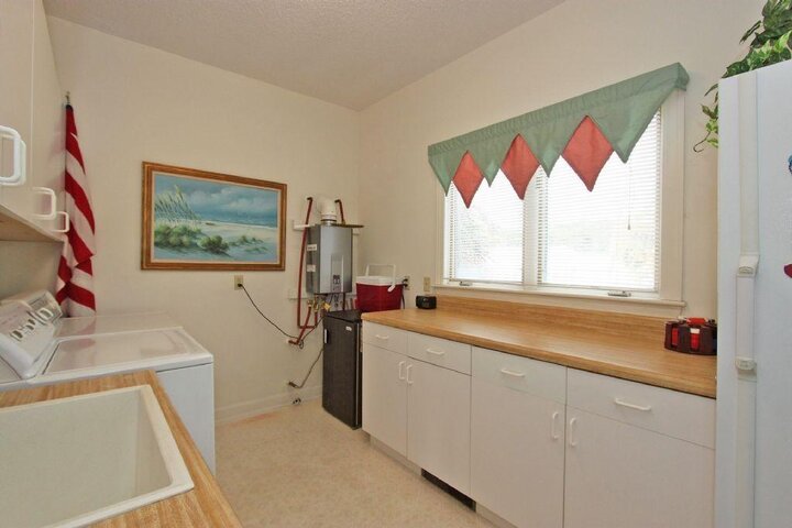 House in Folly Beach, US