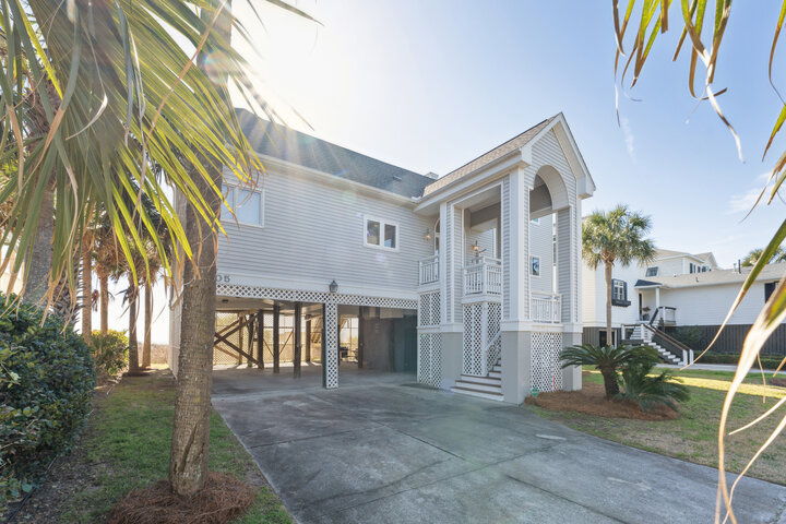 House in Folly Beach, US