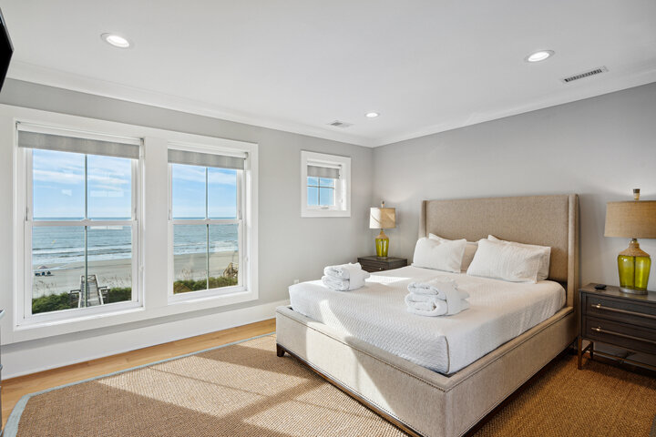 House in Folly Beach, US