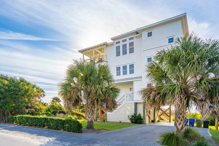 House in Folly Beach, US