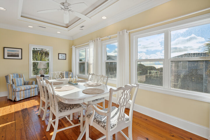 House in Folly Beach, US