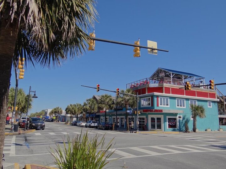 House in Folly Beach, US