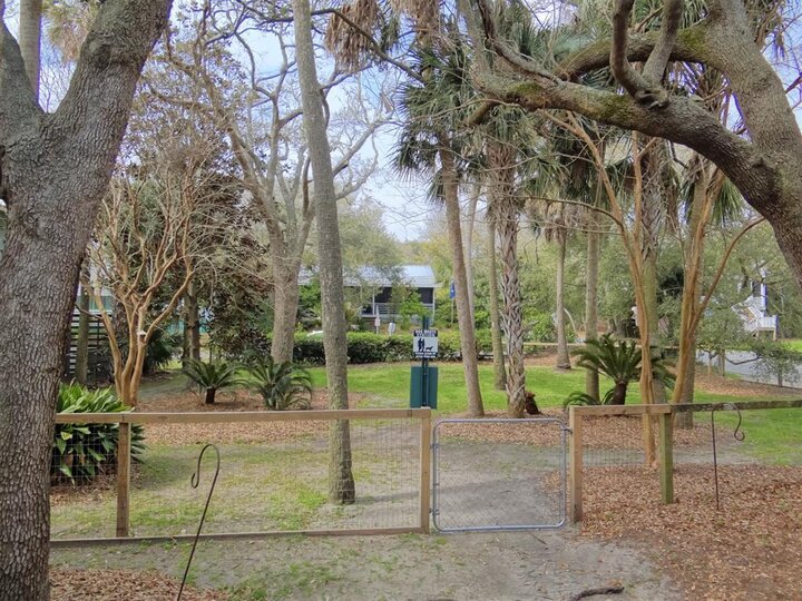 House in Folly Beach, US