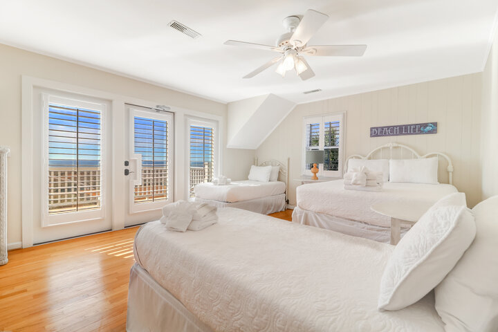 House in Isle Of Palms, US