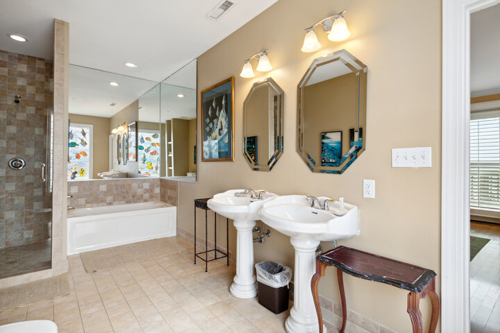 House in Folly Beach, US