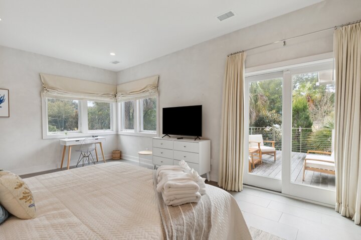 House in Folly Beach, US