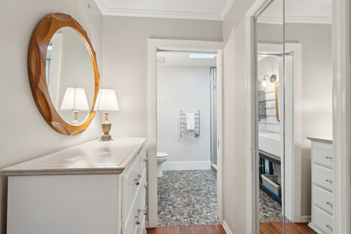 House in Folly Beach, US