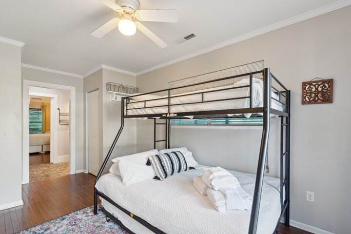 House in Folly Beach, US