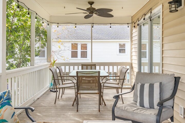 House in Folly Beach, US