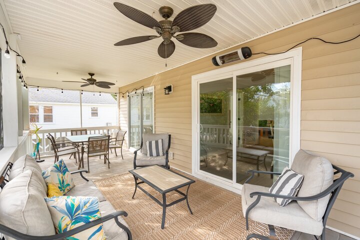 House in Folly Beach, US