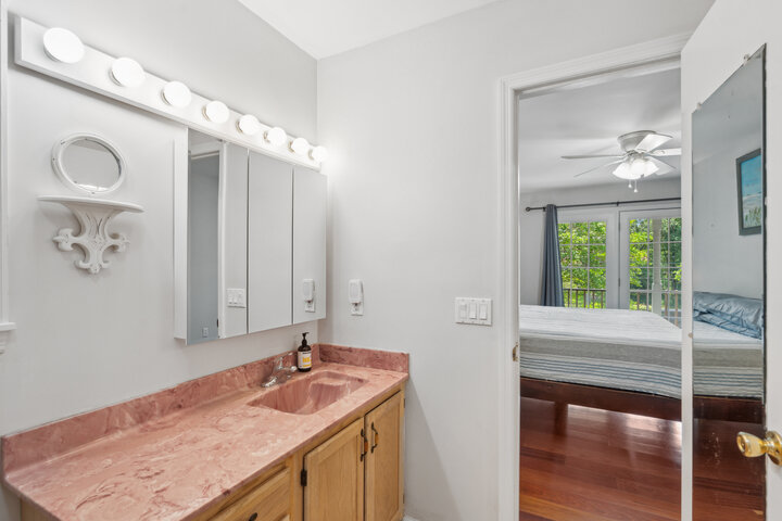 House in Folly Beach, US