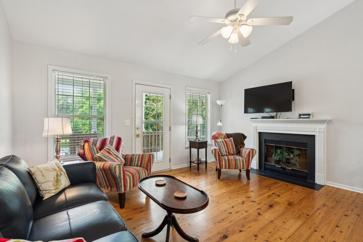 House in Folly Beach, US