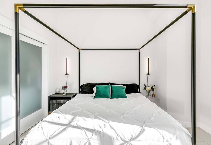 Apartment in Los Angeles, US