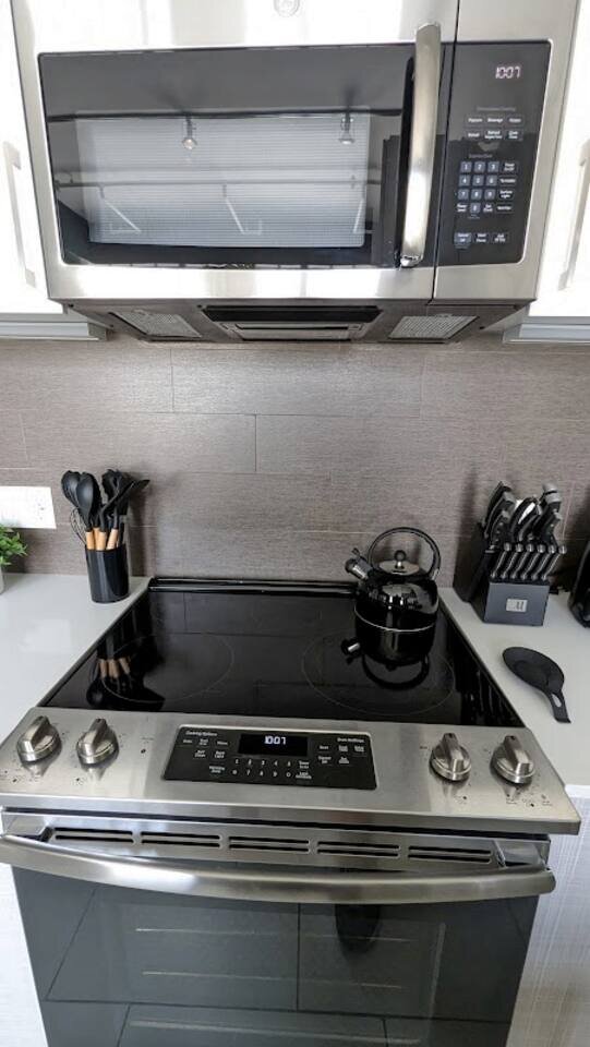 Rental unit in Los Angeles, US