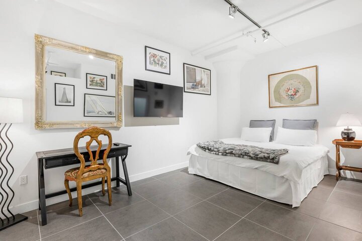 Rental unit in Los Angeles, US