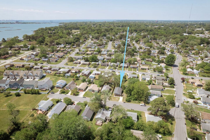 Bungalow in Hampton, US