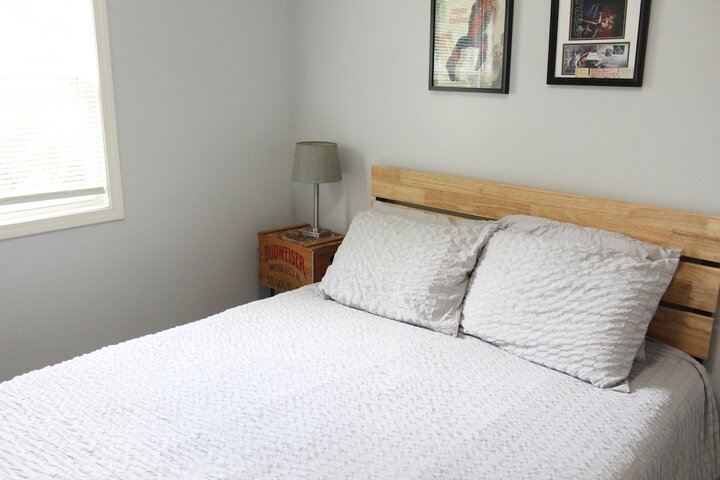 Home in Saint Robert, US