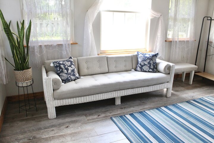 Home in Saint Robert, US