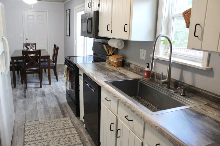 Home in Saint Robert, US