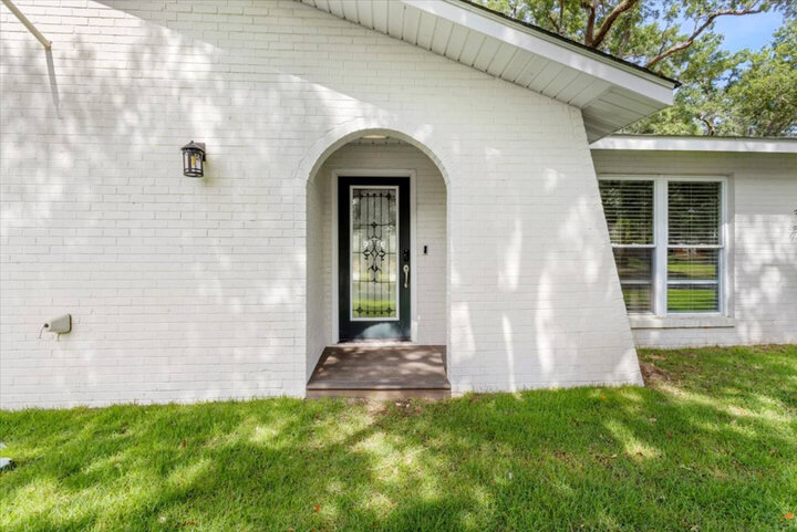 House in Ocean Springs, US