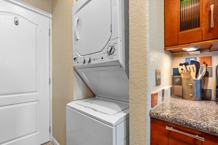 Condominium in St. Petersburg, US