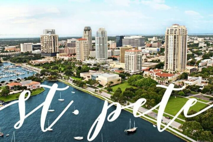 Condominium in St. Petersburg, US