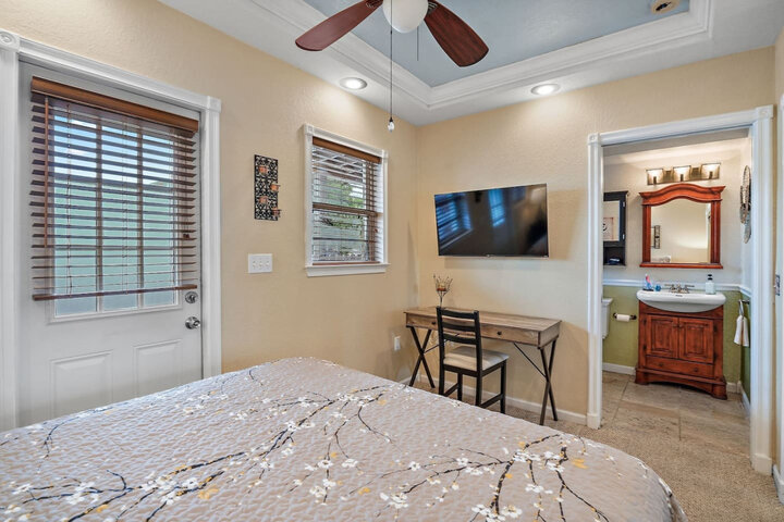 Condominium in St. Petersburg, US