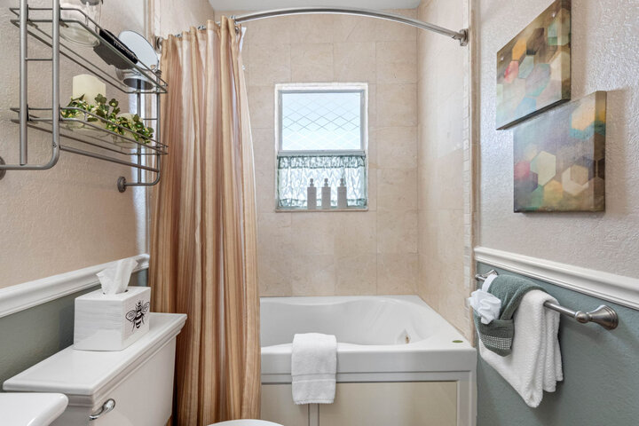 Apartment in St. Petersburg, US