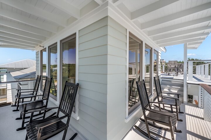 Building in Isle of Palms, US