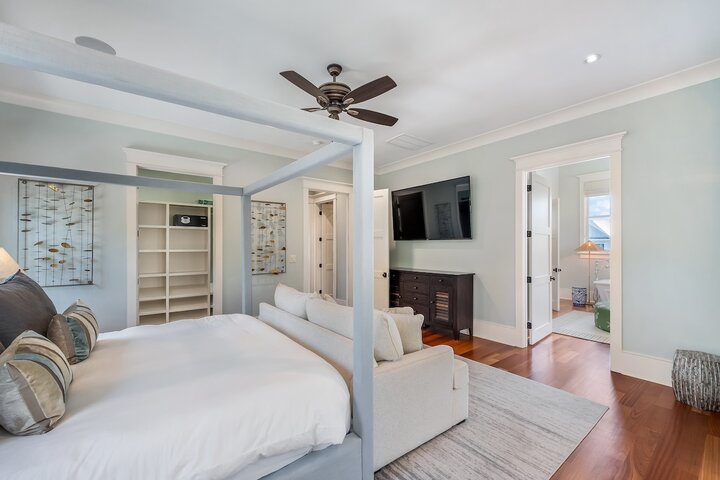 Building in Isle of Palms, US