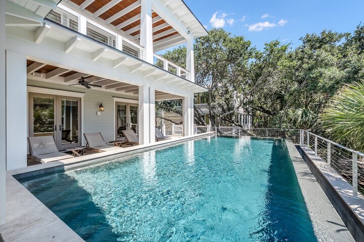 Building in Isle of Palms, US