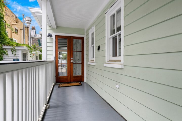 Home in Charleston, US