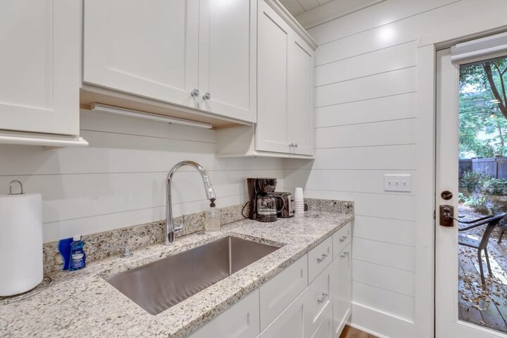 Rental unit in Charleston, US