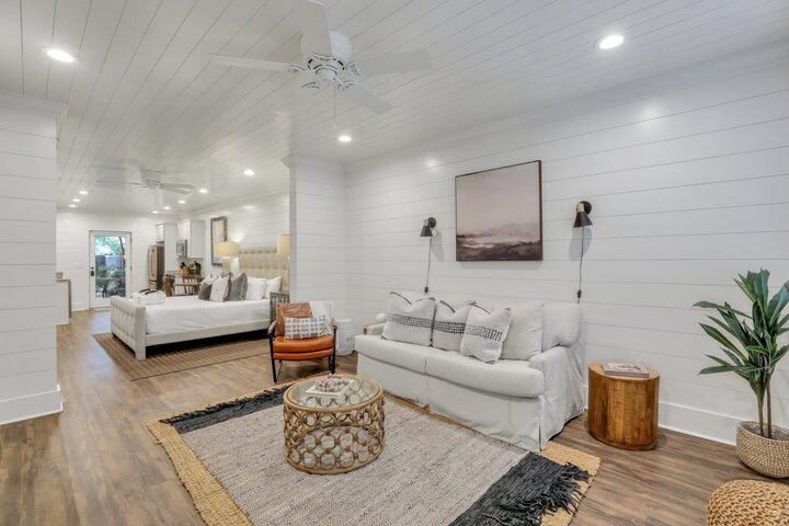 Rental unit in Charleston, US